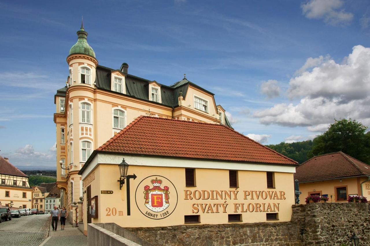 Hotel Cisar Ferdinand Локет Екстер'єр фото