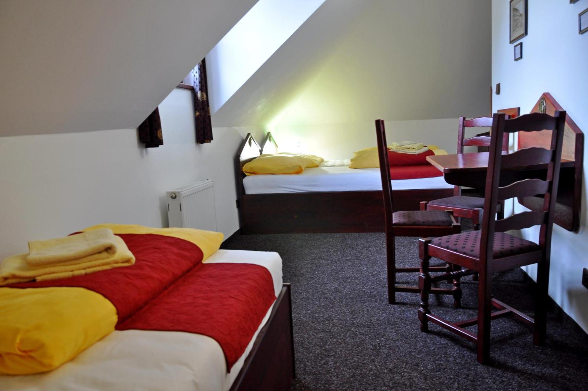 Hotel Cisar Ferdinand Локет Номер фото