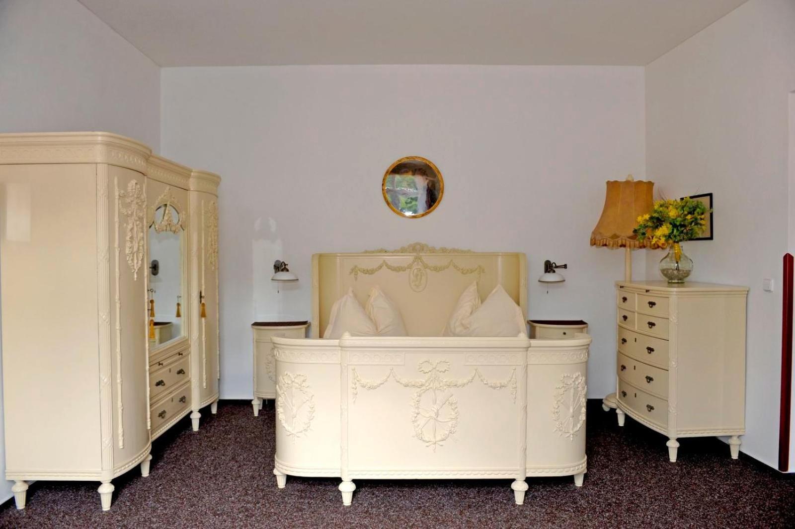 Hotel Cisar Ferdinand Локет Номер фото
